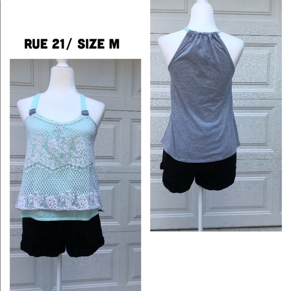 Rue 21 top, Size M - Picture 1 of 4